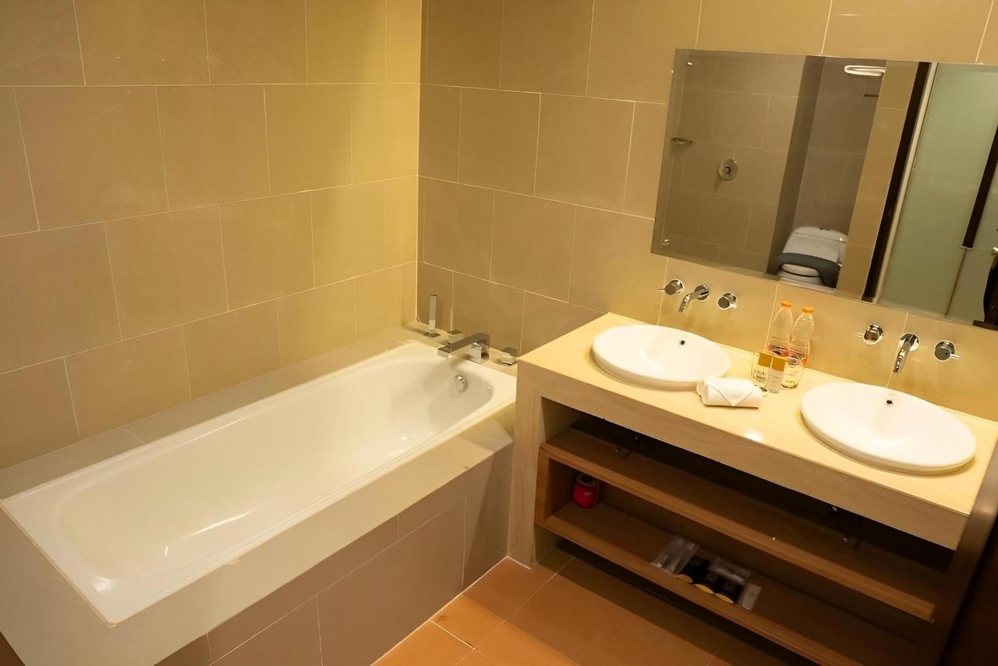 Brits Hotel パンカランブーン エクステリア 写真